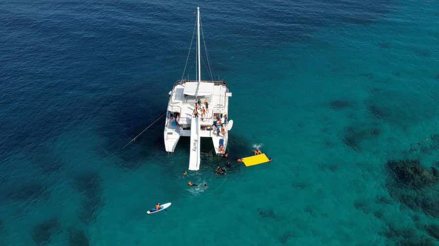 Phuket: Racha & Coral Island Catamaran Tour With Foam Party - Why the catamaran matters