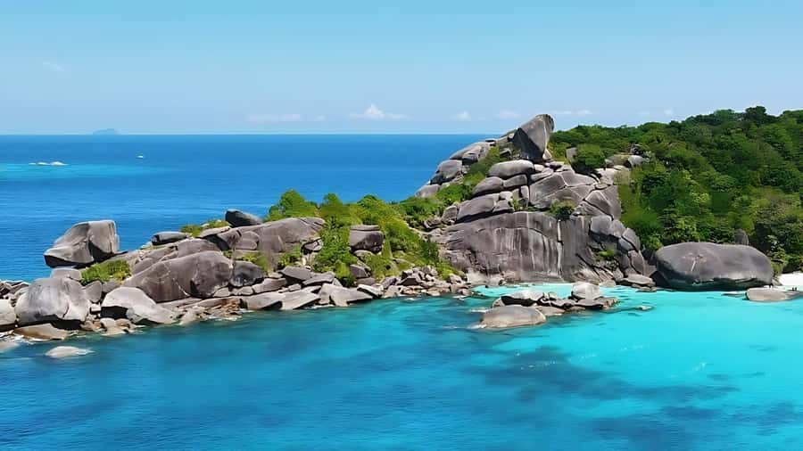 Phuket: Similan Island by Speedboat - Similan Island beaches and the famous rock views