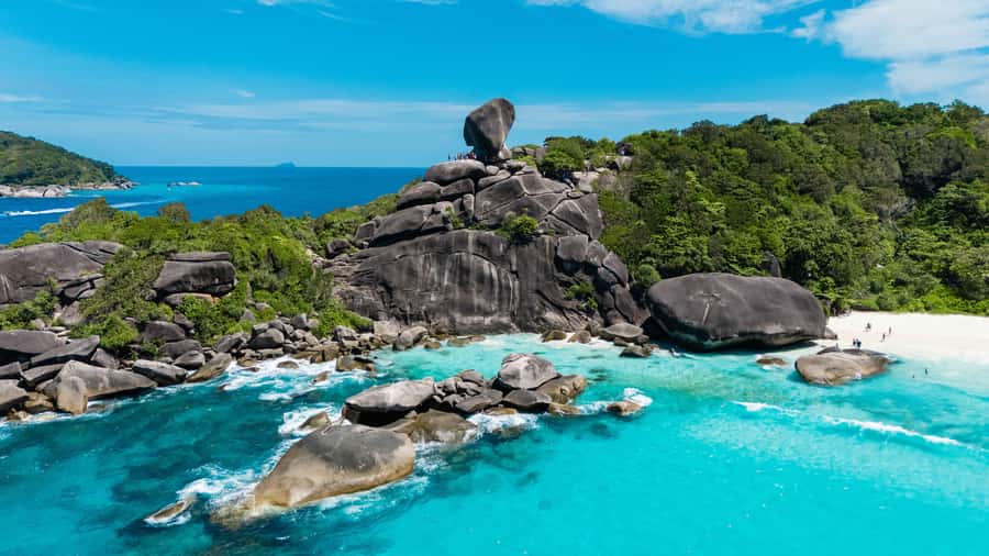 Phuket: Similan Islands Tour by Premium Speed Catamaran - What the premium catamaran adds