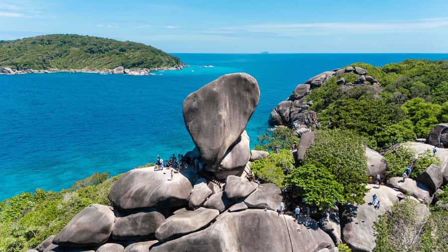 Phuket: Similan Islands Tour by Premium Speed Catamaran - Ko Bangu and the first look below the surface