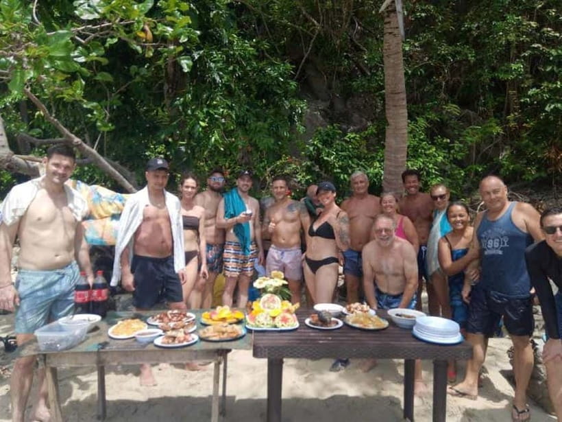 Port Barton: Island Hopping with Lunch,Hotel Transfer & Fees - Key points to know before booking