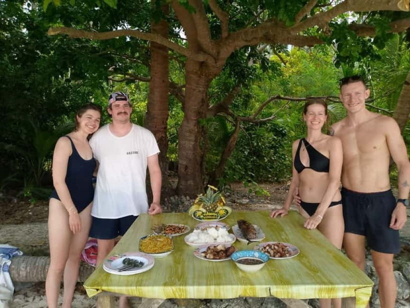 Port Barton: Island Hopping with Lunch,Hotel Transfer & Fees - Twin Peaks Reef gives the day an active start