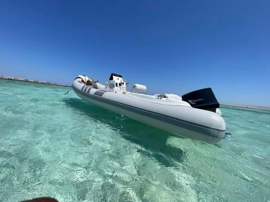 Private 4-Hour Speedboat Trip with Island Stop - A private way to see the Red Sea from Hurghada