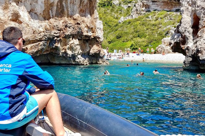 Private Blue cave, Mamma Mia and Hvar, 5 islands tour from Trogir - What the private format adds