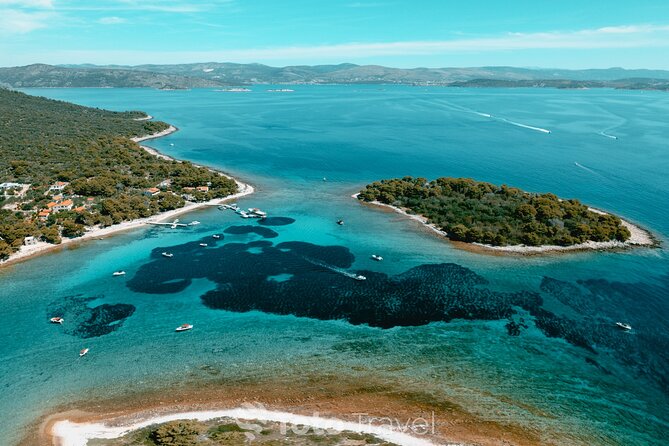 Private Blue Lagoon & 3 Islands Trip - Trogir gives the trip a cultural start