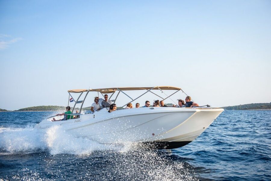 Private boat tour to island Brač from Split or Trogir - Timing, comfort, and what to pack