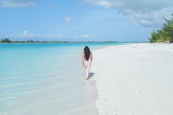 Private Boat Tours to outer islands, snacks drinks- snorkel- cruise! - Sandbars, Beaches, and Shallow Water