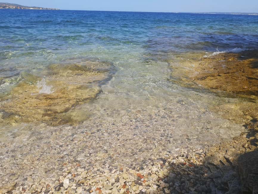 Private Island Hopping Boat tour around Zadar with Drinks - Should you book the Zadar island boat tour?