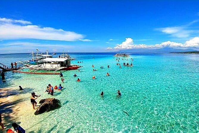 Private Island Hopping in Nasuluan, Hiltotongan and Caohngan - Caohagan Island: lunch, beach time, and a hot sandbar