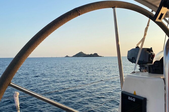 Private sailing Cruise to the Lerins Islands - Snacks, drinks, and life onboard