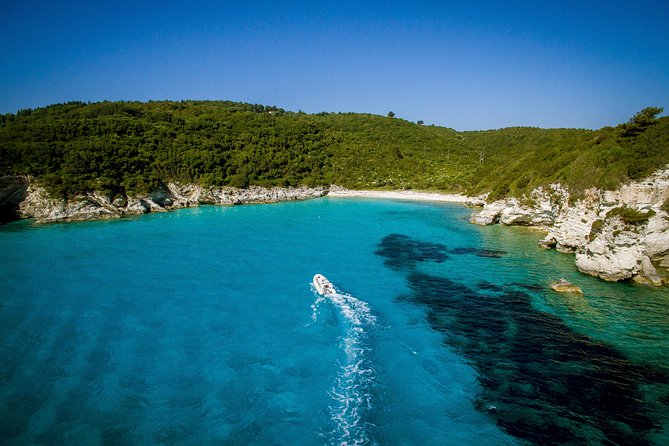 Private Skippered cruise from Corfu to Paxos/Antipaxos islands - Paxos caves and western shore views