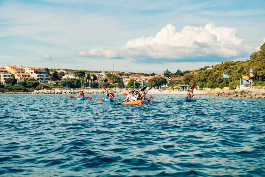 Pula: Three Island Kayak Tour with Cave Photo & Snorkeling - How the tour compares with a standard boat trip