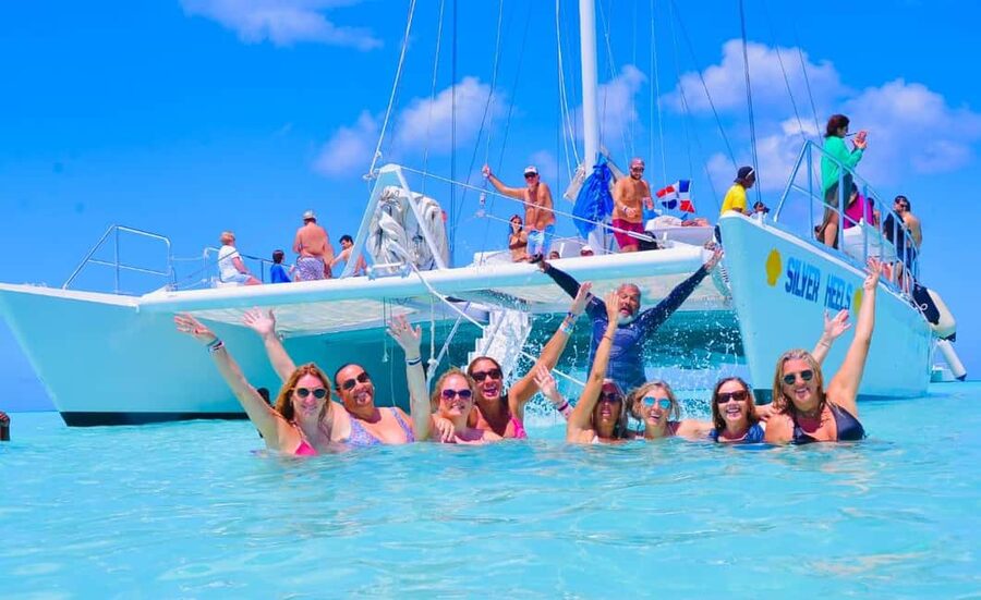 Punta Cana: Saona Island Catamaran Adventure with Lunch - The return to Punta Cana