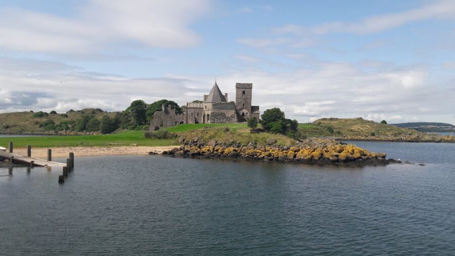 Queensferry: Sightseeing Cruise to Inchcolm Island - Practical tips for a smoother visit