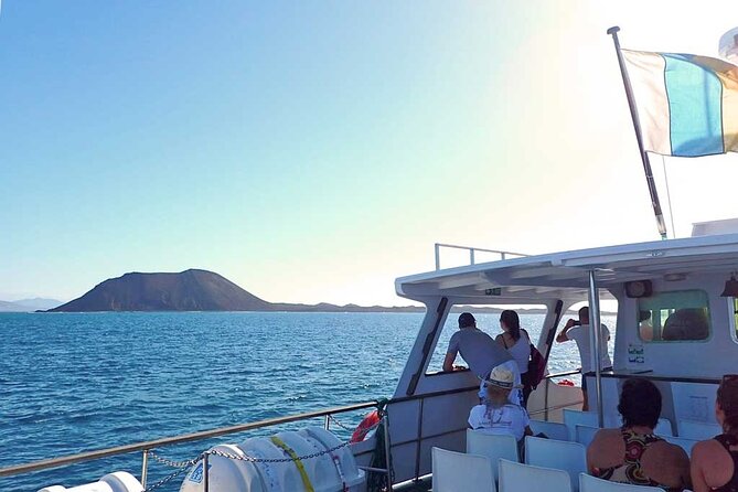 Return Ferry to Lobos Island from Corralejo, Fuerteventura - Why Lobos Island makes a fine half-day outing