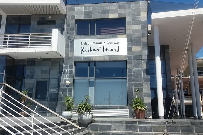Robben Island Museum Stellenbosch Wineries Plus Ferry Ticket F/D - What the $195.40 price really covers