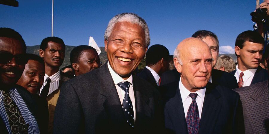 ROBBEN ISLAND MUSEUM TOUR, WITH OPTIONAL LAST MINUTE TICKETS - Robert Sobukwe’s house and the limestone quarry