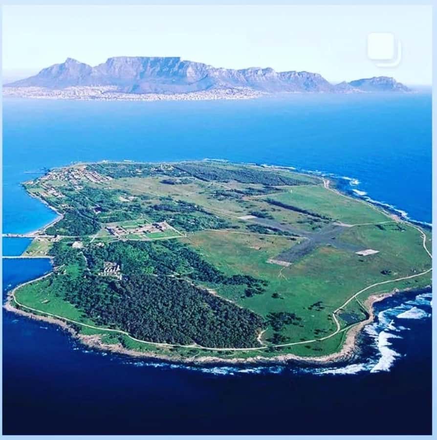 Robben Island Museum Tour with Transfer and Ferry Tickets. - The Cape Town pickup and the real value of the transfer