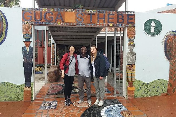 Robben Island Nelson Mandela's Prison Museum + Township Tour incl Ferry Tickets - Why the guide matters in Langa