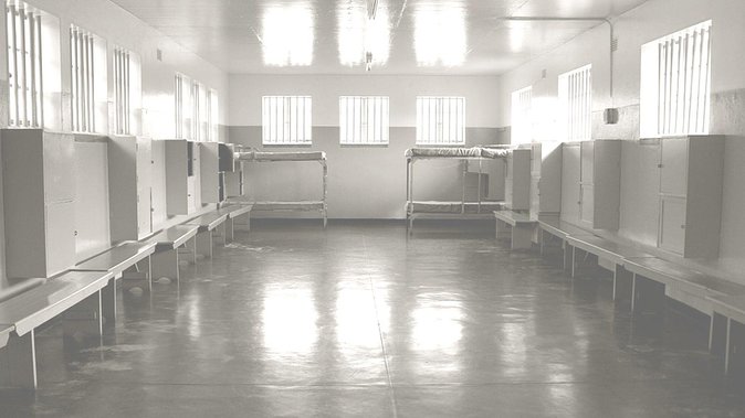 Robben Island Nelson Mandela's Prison Museum + Township Tour incl Ferry Tickets - Seeing Mandela’s cell without reducing the story