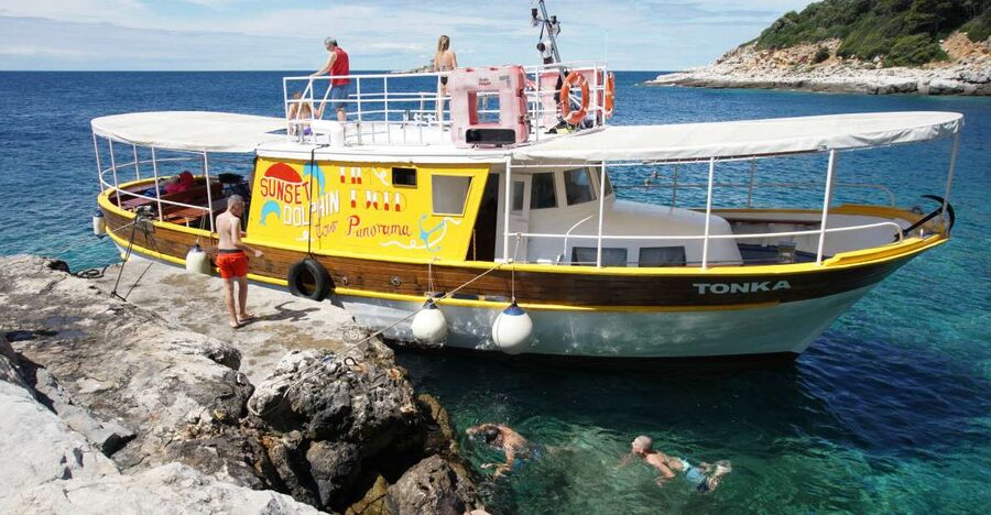 Rovinj Islands Boat Tour with Swimming - Key points at a glance