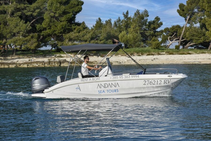 Rovinj or Vrsar: Rovinj Islands and Lim Fjord Speedboat Tour - Drinks, lunch, and what you need to bring