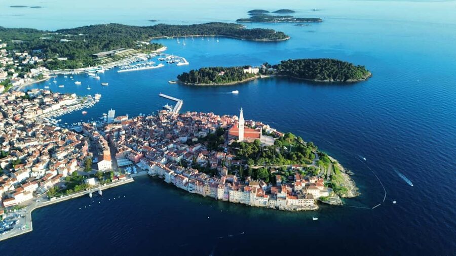 Rovinj: Red Island and Pirate Cave speedboat tour - Why this Rovinj boat trip works so well