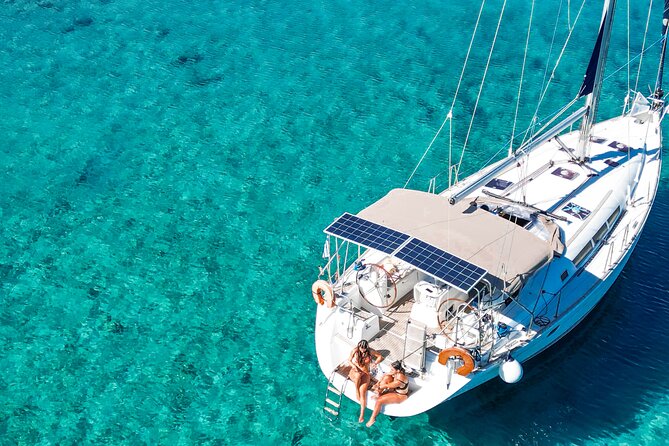Sailing Cruise to Dia Island with Meal and Water Activities - Is $96.74 a fair price?