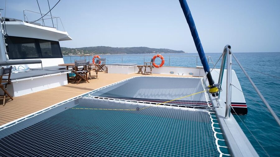 Saint-Raphaël: Day Cruise with Meal to the Lérins Islands - From Saint-Raphaël to the red rocks of Estérel