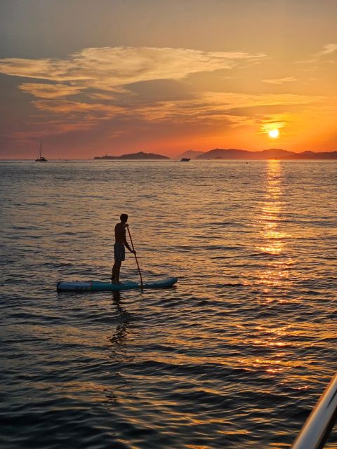 Saint-Raphaël : Sunset Cruise Cape Dramont & Golden Island - The return under the last light