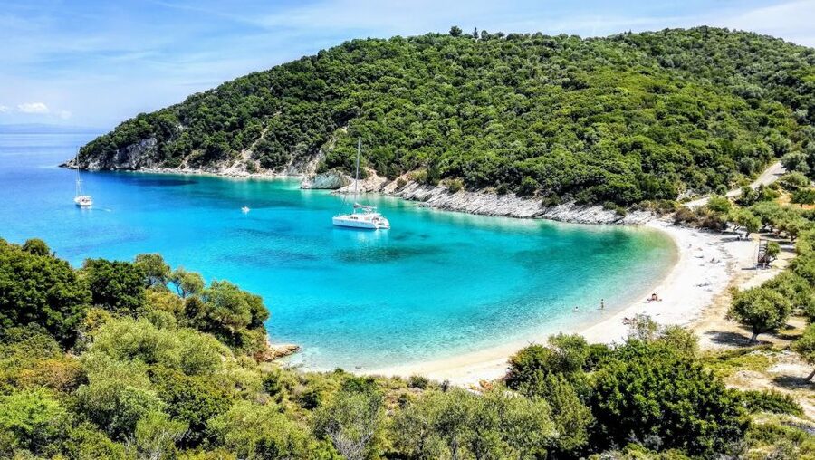 Sami: Ithaca Island Boat Trip with Swimming and Snacks - Who should book this boat trip