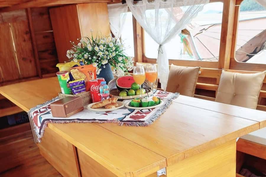 Samui: Pig Island Private Luxury Longtail Boat Tour - Should you book the Pig Island longtail tour?