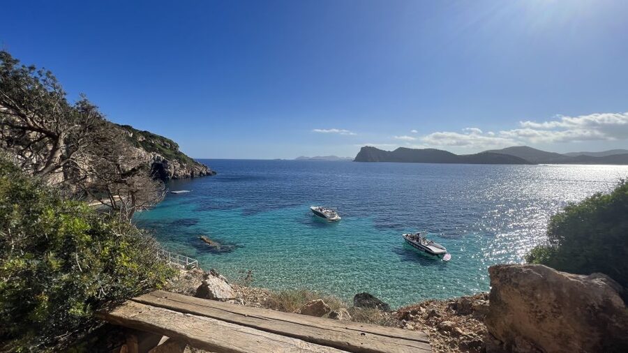 Santa Eulalia: Boat Trip to the North Ibiza Tagomago Island - A small boat atmosphere with room to relax