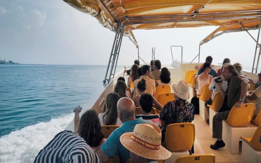Santa Pola: Return Taxi Boat Ticket to Tabarca Island - A Short Boat Ride to a Different Pace