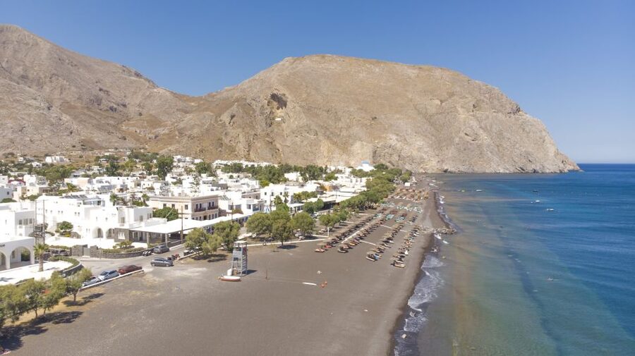 Santorini 2-Day Combo: Volcano Boat Cruise & Island Bus Tour - Profitis Ilias and the views from above