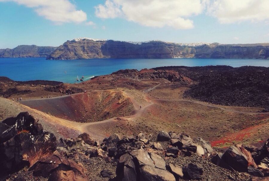Santorini 2-Day Combo: Volcano Boat Cruise & Island Bus Tour - Oia at sunset