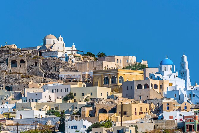 Santorini Island Tour for Cruise Travelers - Small Group - The minibus, guide, and group experience