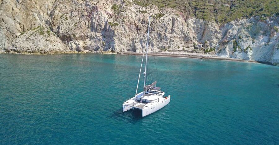 Santorini: Southern Island Luxury Catamaran Cruise with Meal - Choosing the daytime return