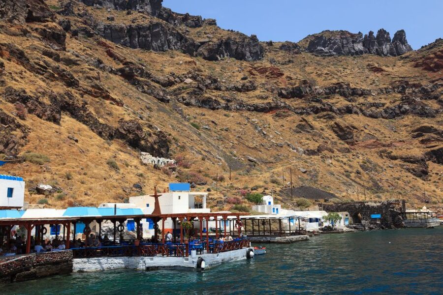 Santorini: Thirassia Islands and Volcano Guided Cruise - Seeing Oia from the water