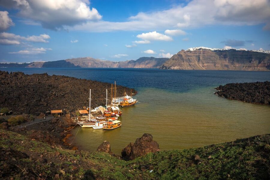 Santorini: Thirassia Islands and Volcano Guided Cruise - Who should book this trip