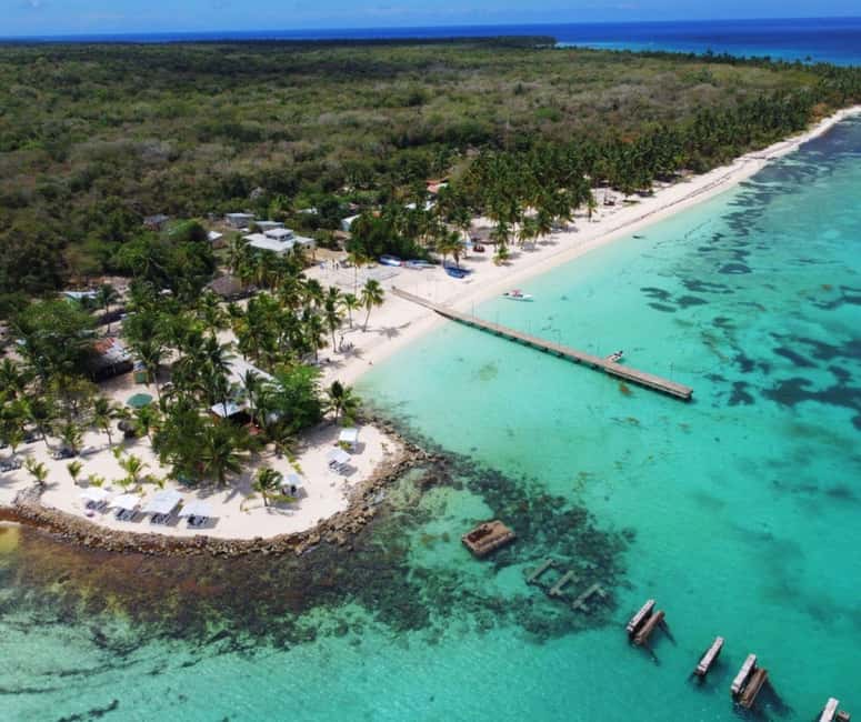 Saona island - Small group tour - Luxury catamaran - Saona’s beach, with a quieter corner and a short visit
