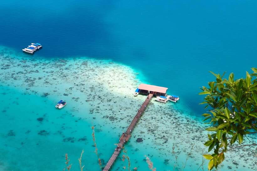 Semporna: Bohey 3 Islands Hike, Snorkel/Dive Tour with Lunch - Should you book it?