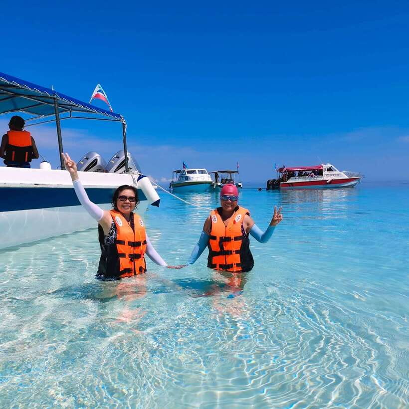 Semporna: Explore 3 Islands Tour Snorkel or Dive & Lunch - Pandanan: the final island stop