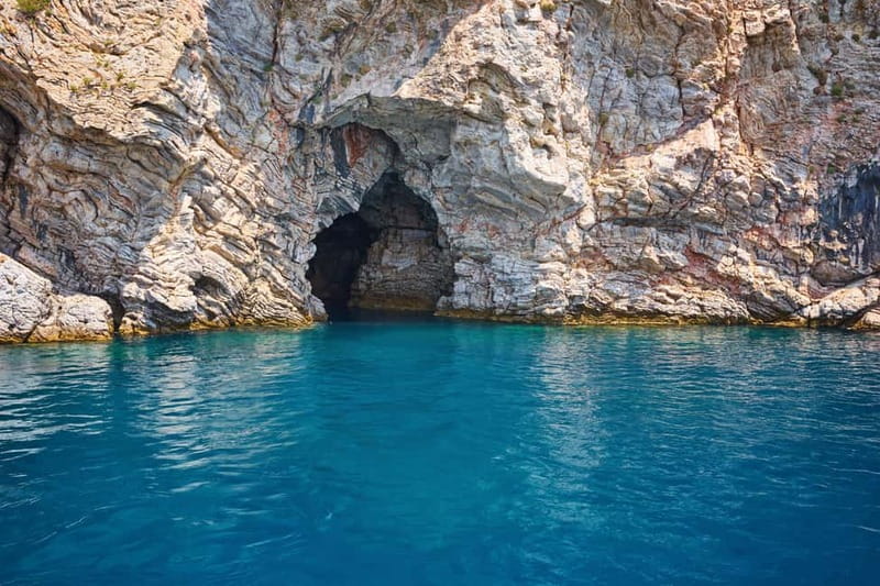 Side: Dolphins Island Cruise with Swimming Stops and Lunch - From Side hotels to the Manavgat River