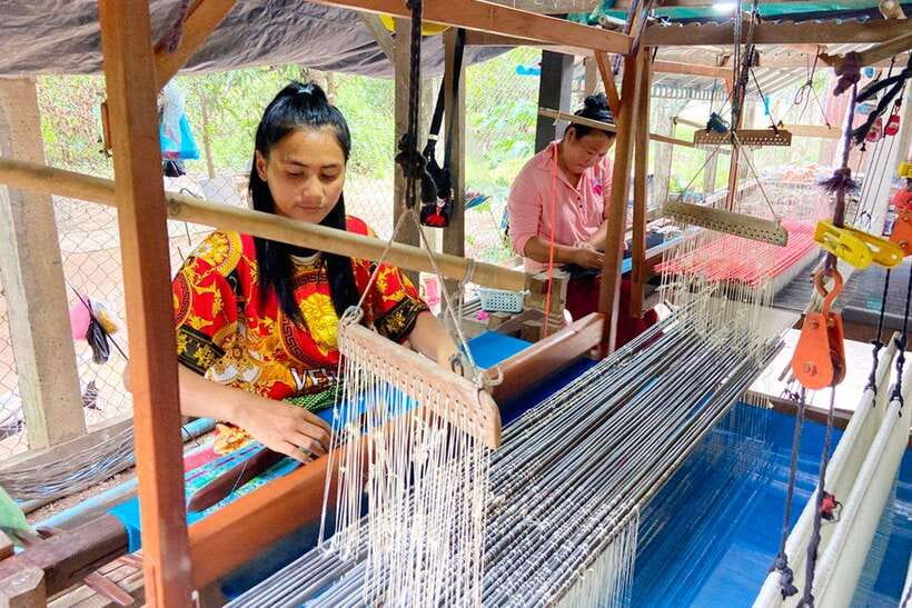 Silk Island Cruise and Tours with English Speaking Guide - Leaving Phnom Penh by boat