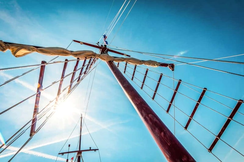 Split: 3 Island & Blue Lagoon Cruise with Lunch & Drinks - Maslinica brings the first island pause