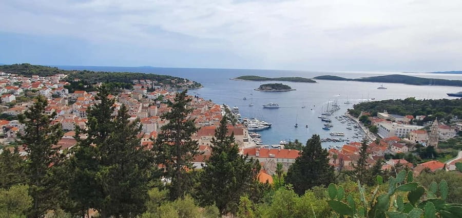 Split: Blue Cave & 5 Island Tour - The Blue Cave is the day’s big prize
