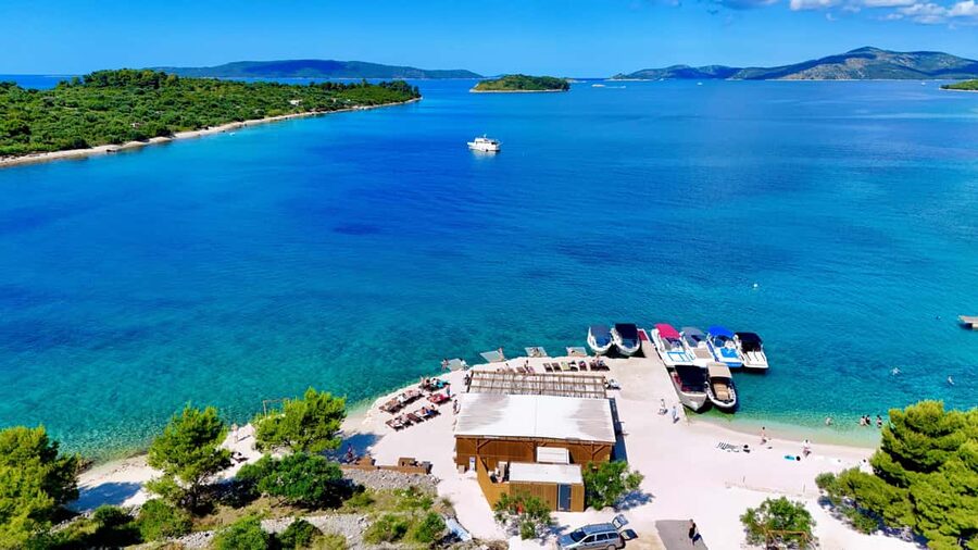 Split: Blue Lagoon & 3 Islands – Premium Speedboat Trip - Leaving Split by speedboat