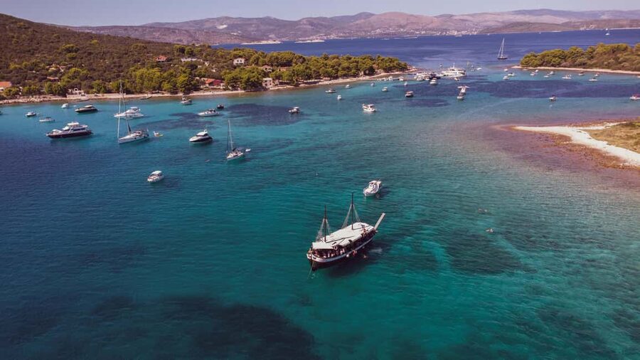 Split: Blue Lagoon & 3 Islands Tour with Lunch & Hidden Bay - Leaving Split for the Blue Lagoon