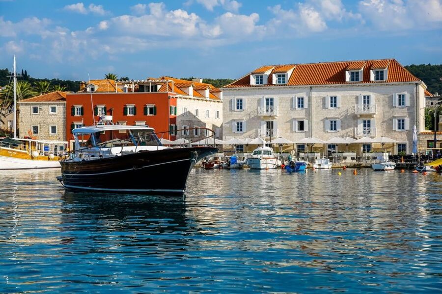 Split: Brac Island and Sutivan Village Sunset Boat Tour - What the $647 private price really buys